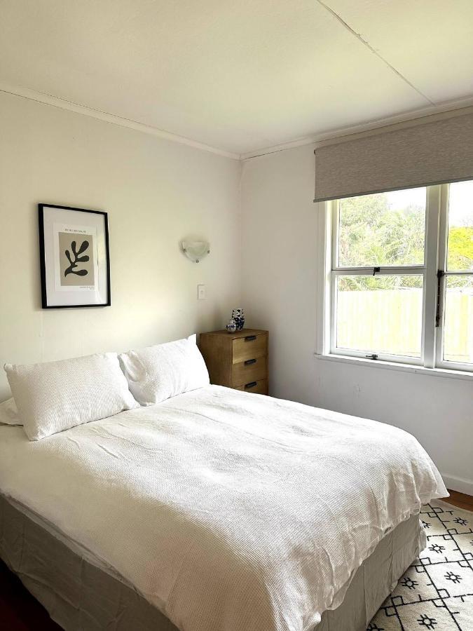 Serene Lake Taupo Abode Extérieur photo